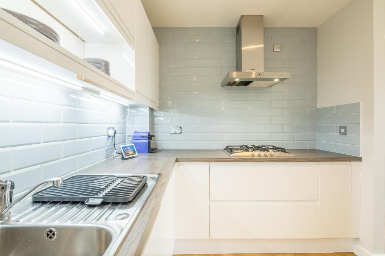 Executive 2Br Apartment Next To Station + Parking 剑桥 外观 照片