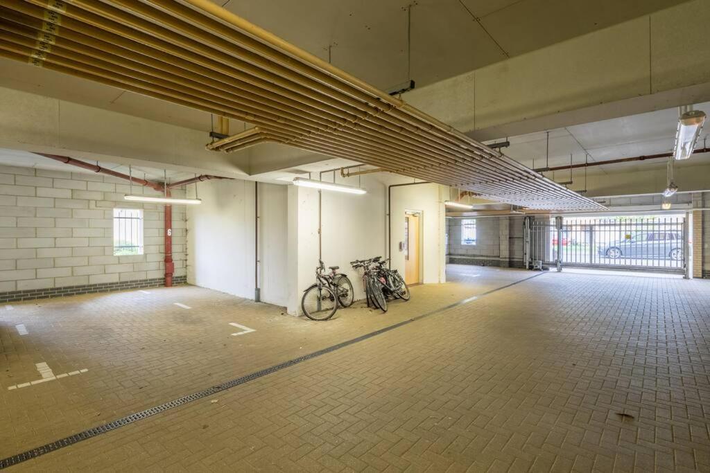 Executive 2Br Apartment Next To Station + Parking 剑桥 外观 照片