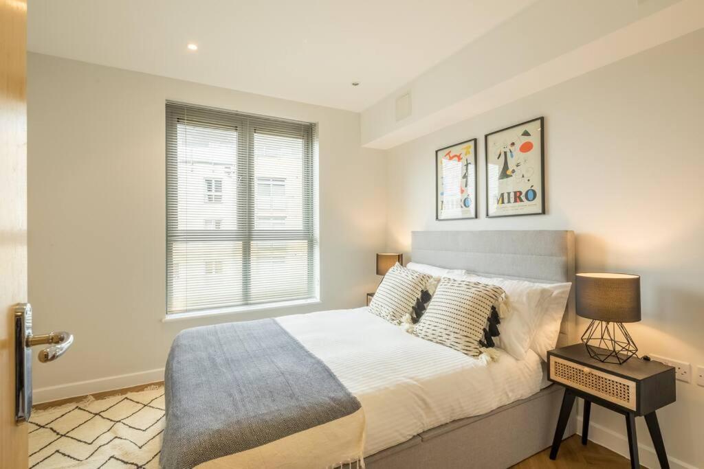 Executive 2Br Apartment Next To Station + Parking 剑桥 外观 照片