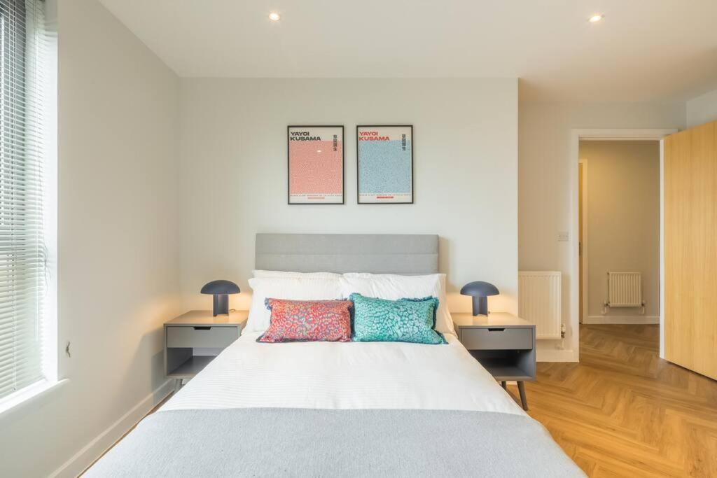 Executive 2Br Apartment Next To Station + Parking 剑桥 外观 照片